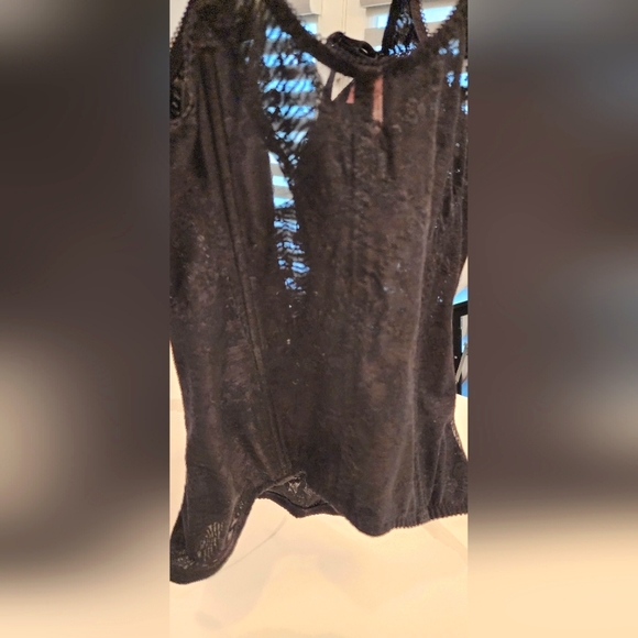 NWT Black Pushup Corset - "Boning" Supports Front & Back for Smooth Profile - Picture 11 of 16